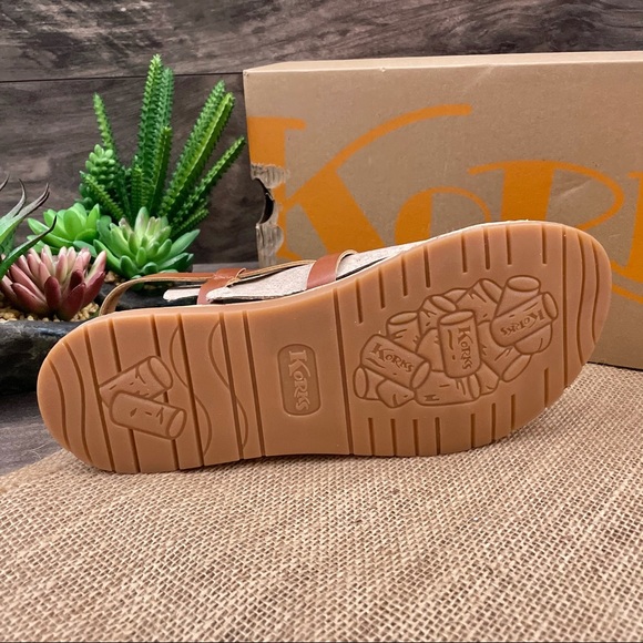 ⛔️SOLD⛔️ NIB Korks Felicity Crisscross Strap Flat Sandal - Picture 8 of 12